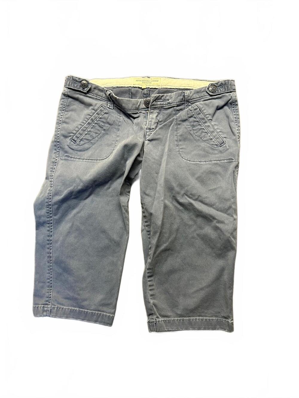 Abercrombie & Fitch Gray Capri Pants